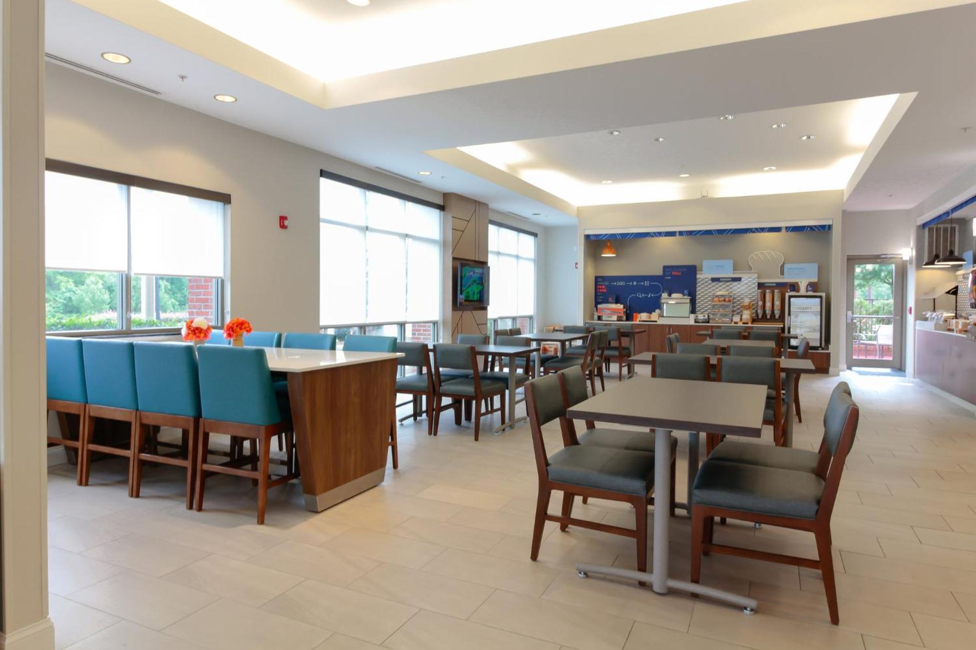 Holiday Inn Express Leland - Wilmington Area By Ihg Eksteriør billede